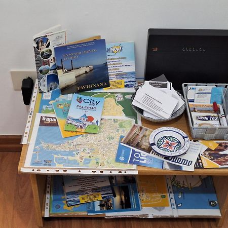 La Casa Di Paoletta A Due Passi Dal Mare Trapani Exterior foto