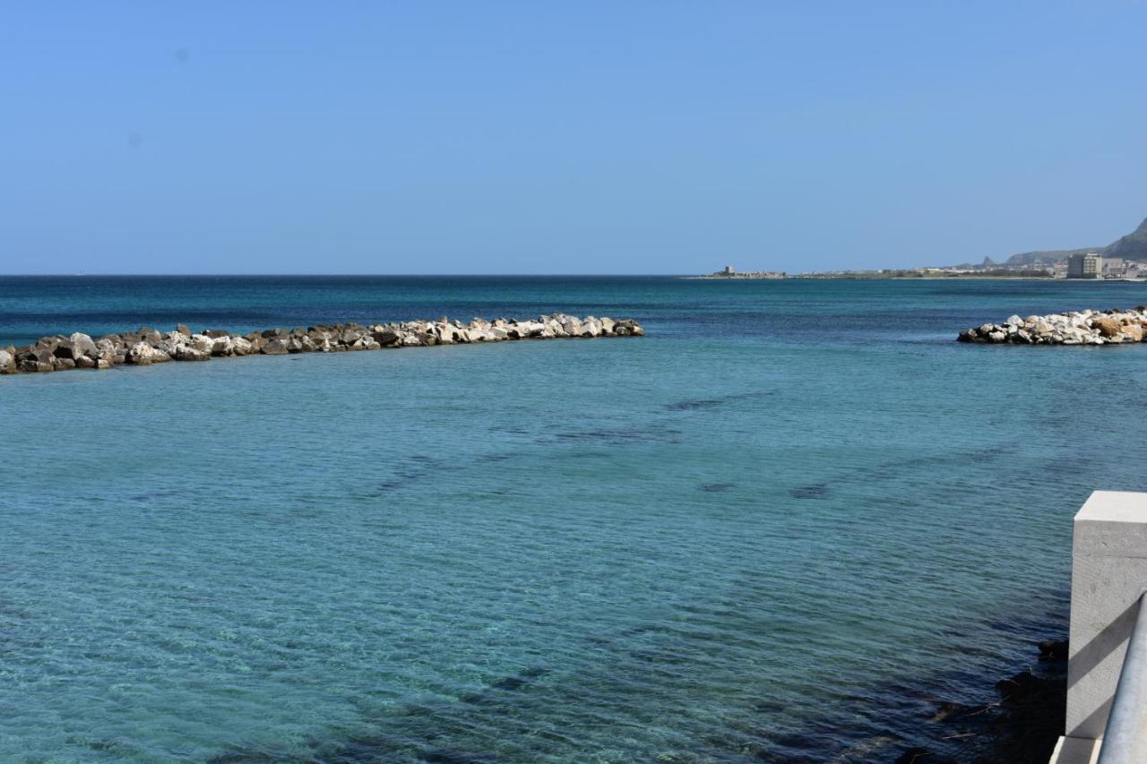 La Casa Di Paoletta A Due Passi Dal Mare Trapani Exterior foto