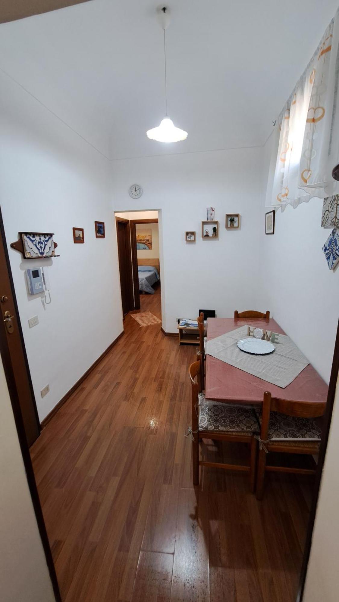 La Casa Di Paoletta A Due Passi Dal Mare Trapani Exterior foto