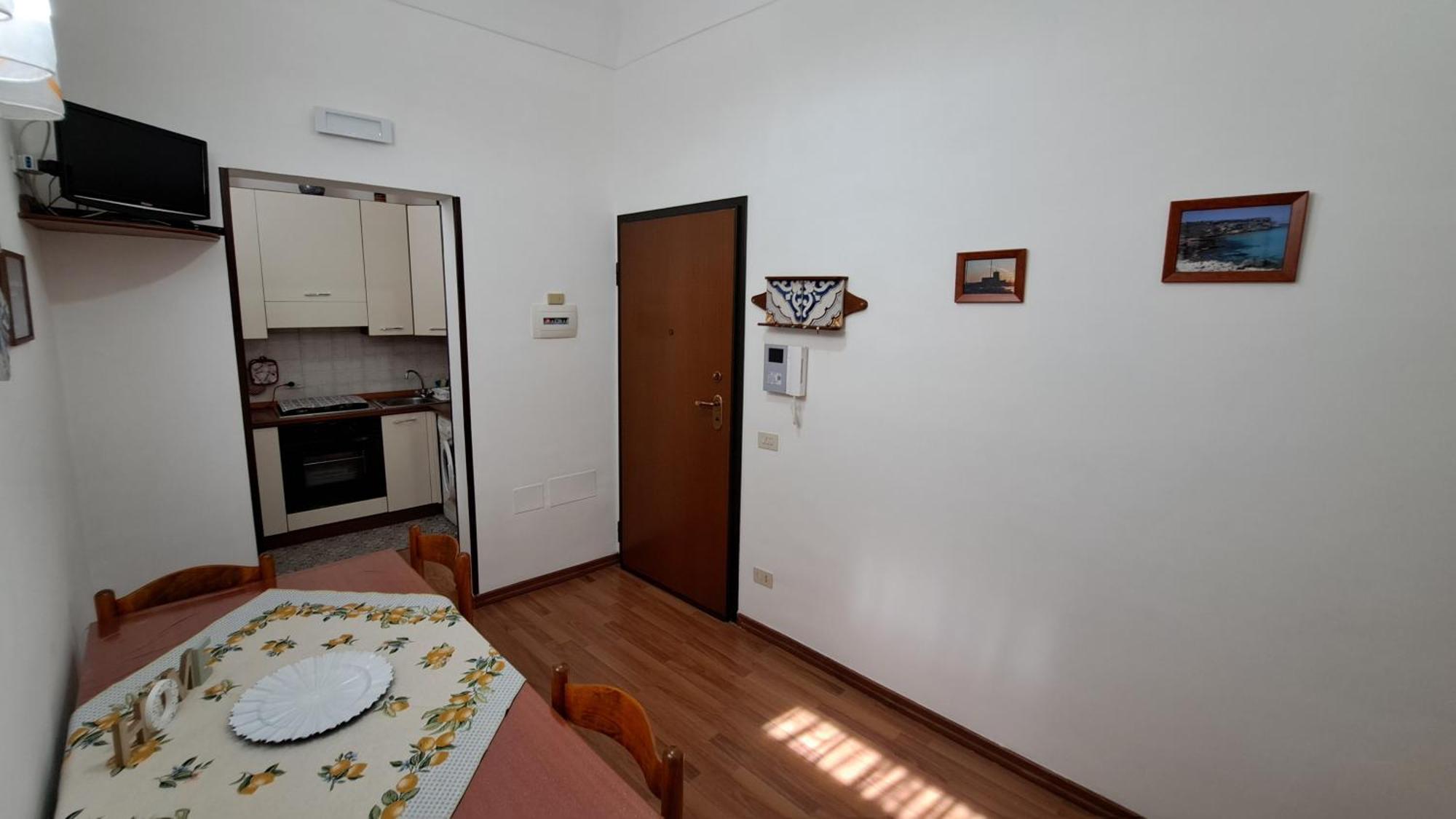 La Casa Di Paoletta A Due Passi Dal Mare Trapani Exterior foto