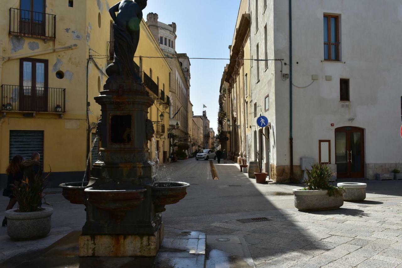 La Casa Di Paoletta A Due Passi Dal Mare Trapani Exterior foto